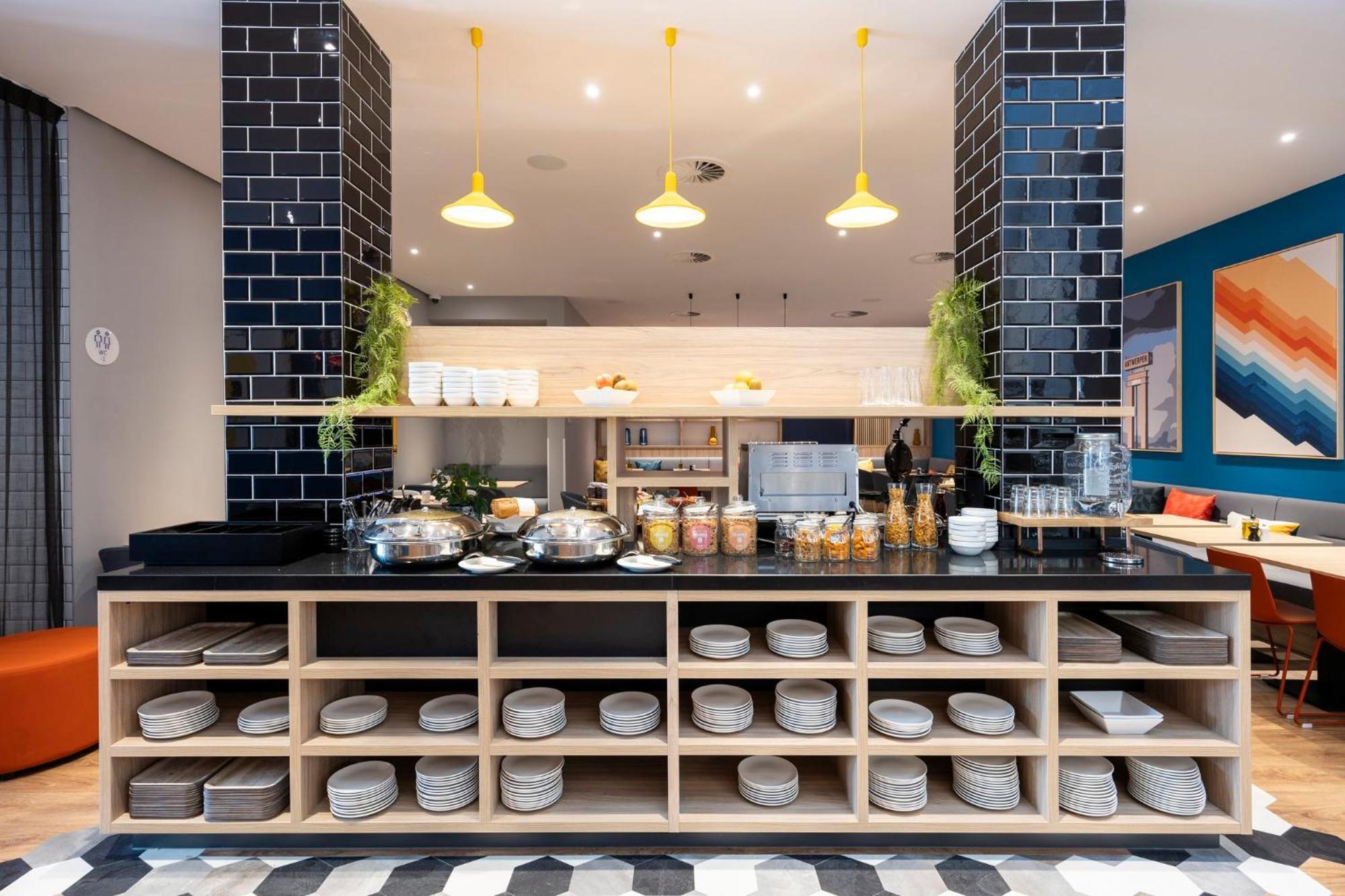 Holiday Inn Express Antwerp - City Centre By Ihg エクステリア 写真